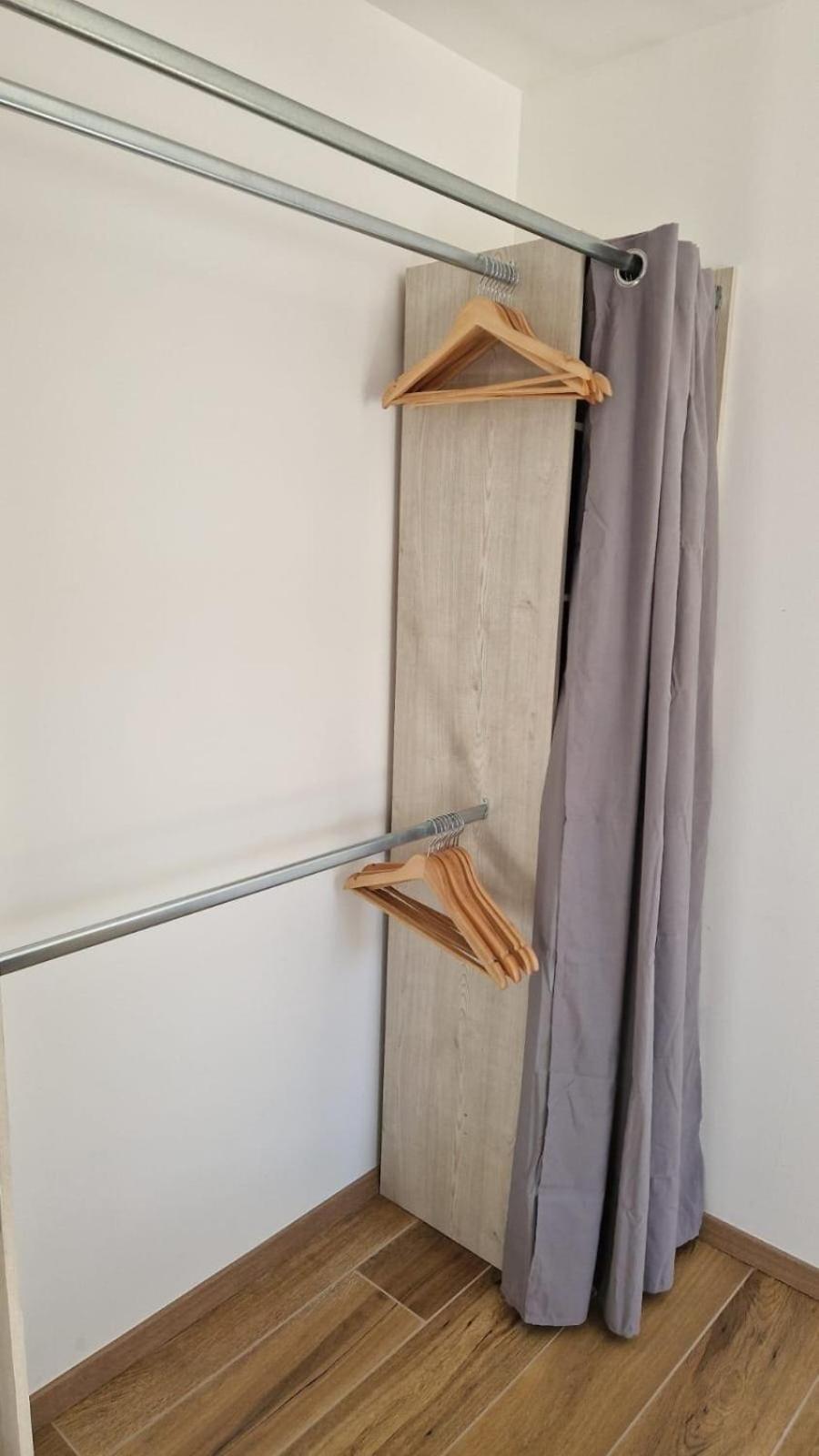 Au Bord De La Riviere Apartment