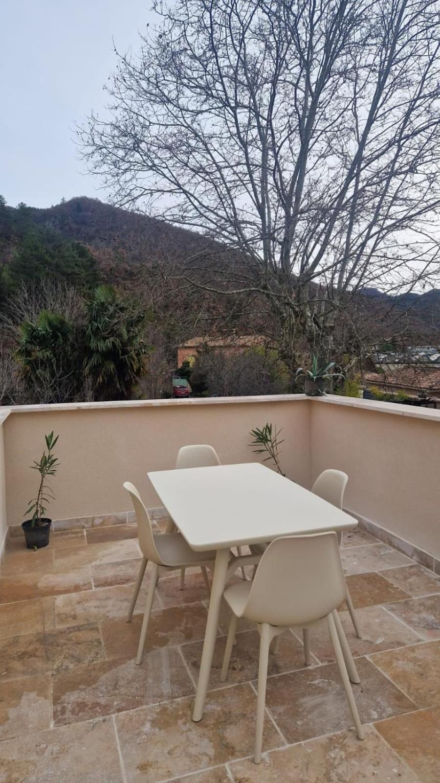 Apartment Au Bord De La Riviere