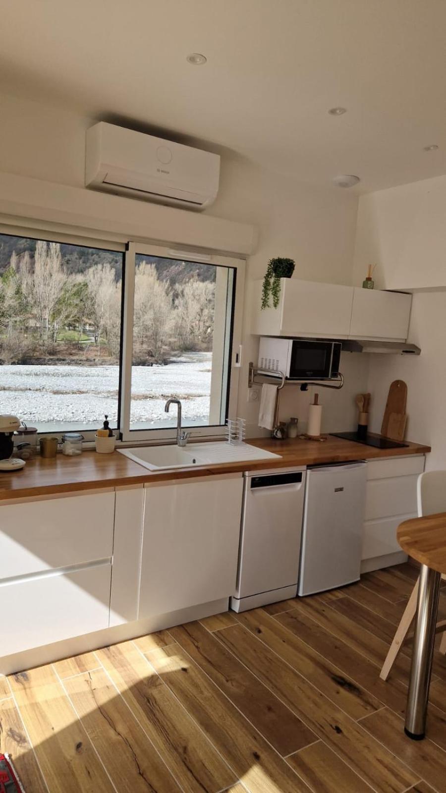 Apartment Au Bord De La Riviere *